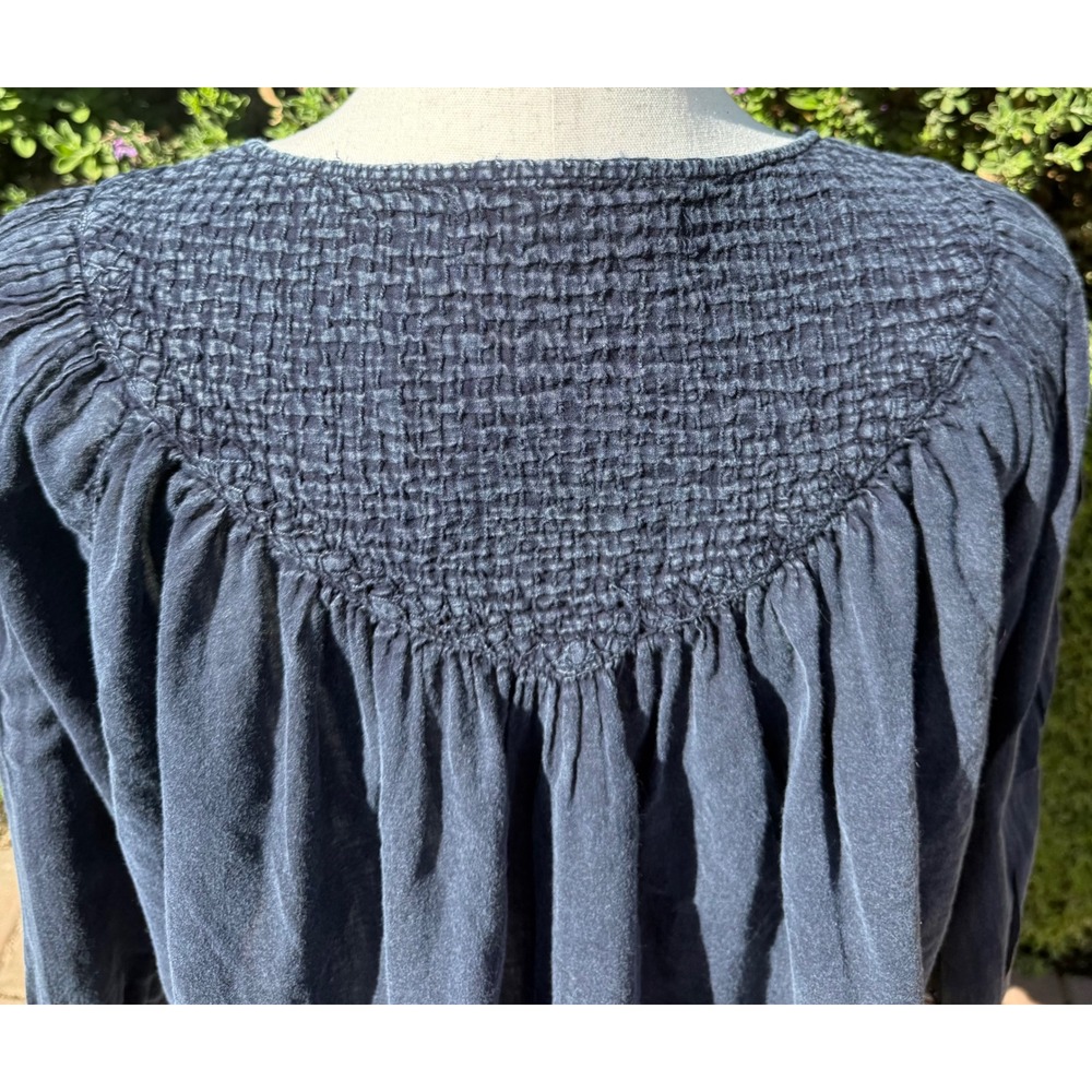 Free People We The Free Navy Blue Smocked Button Down Peasant Blouse Top - Picture 6 of 11